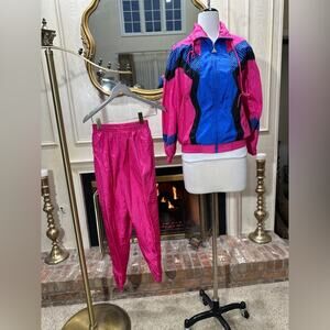 Vintage rare CASUAL ISLE Petite Small 80s 90 Windbreaker Tracksuit Set Pink Blue